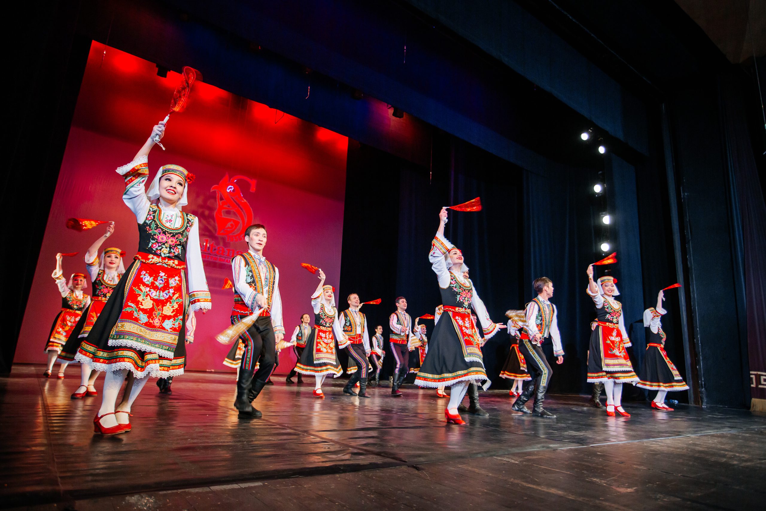 Ко Дню благодарности в Алмате прошел концерт «Шын жүректен»