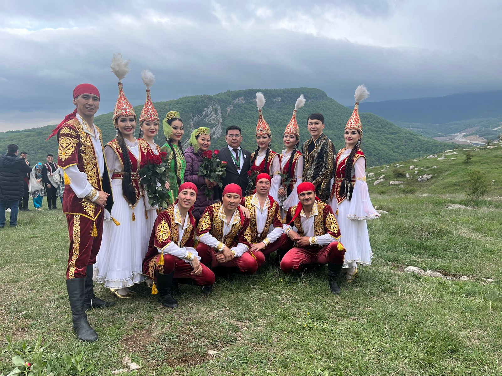 Государственный ансамбль танца Республики Казахстан «Салтанат» в Азербайджане