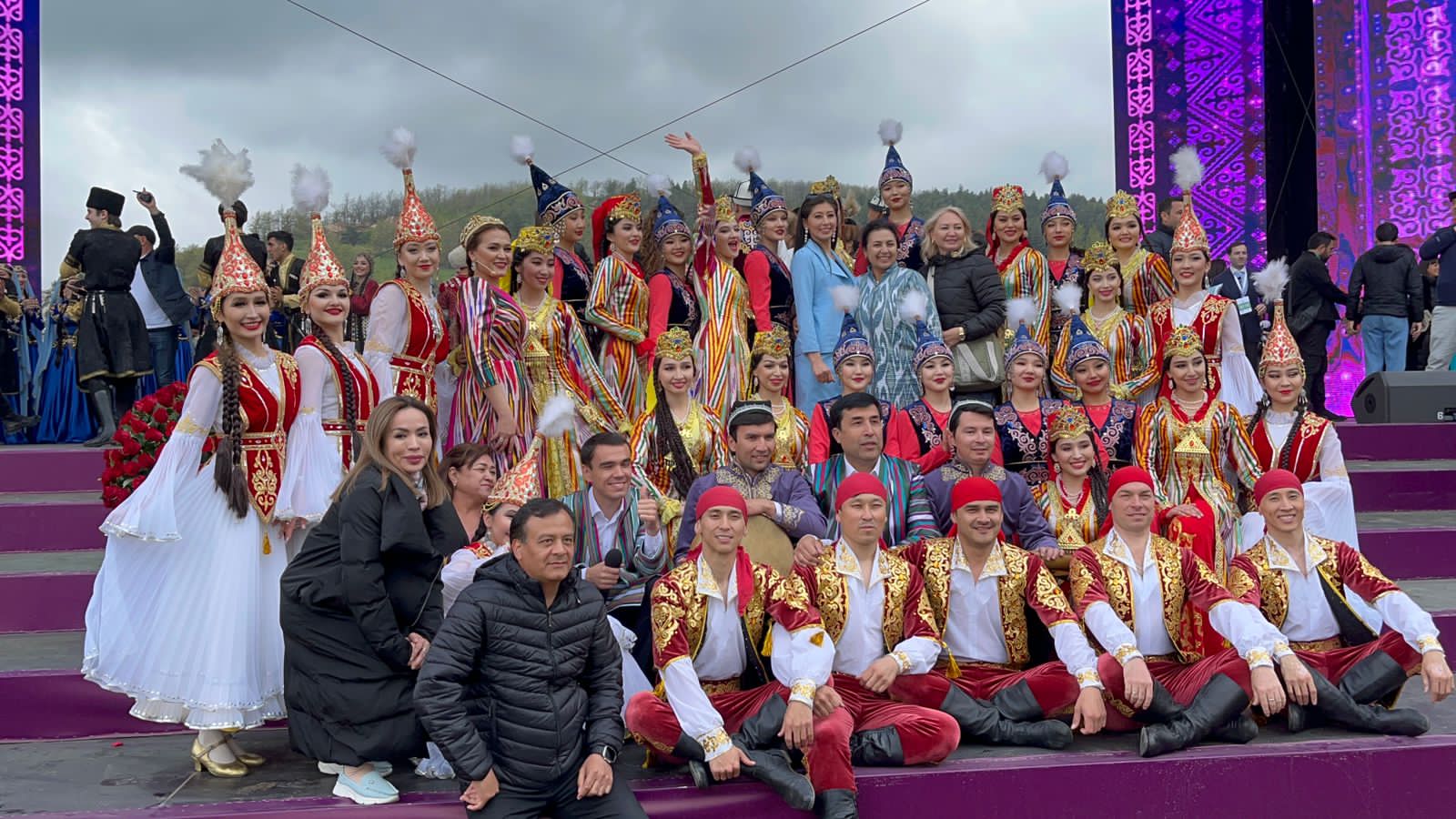 Государственный ансамбль танца Республики Казахстан «Салтанат» в Азербайджане