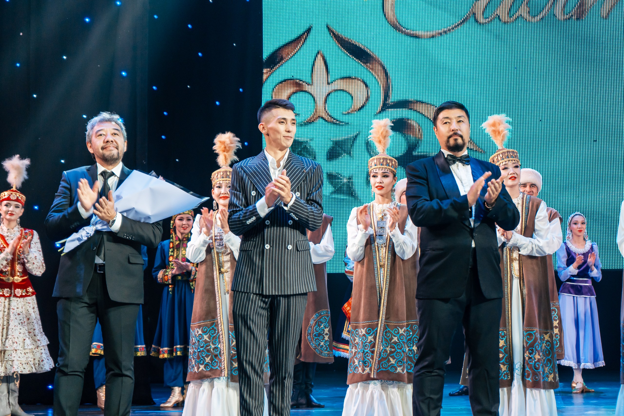 Фотографии концерта «Салтанатты елім», прошедшего в Астане 8 октября 2023 года