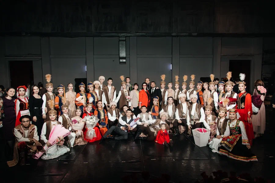 Государственный  Ансамбль танца «САЛТАНАТ» отметили 100-летие со дня рождения первого казахского профессионального артиста балета Даурена Абирова